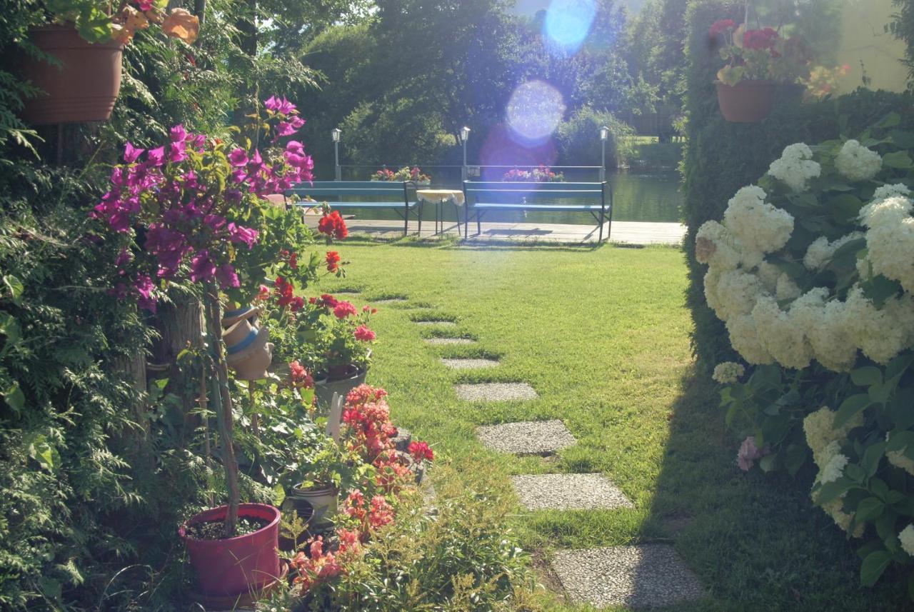 Ferienwohnungen Schiller Landskron Bagian luar foto